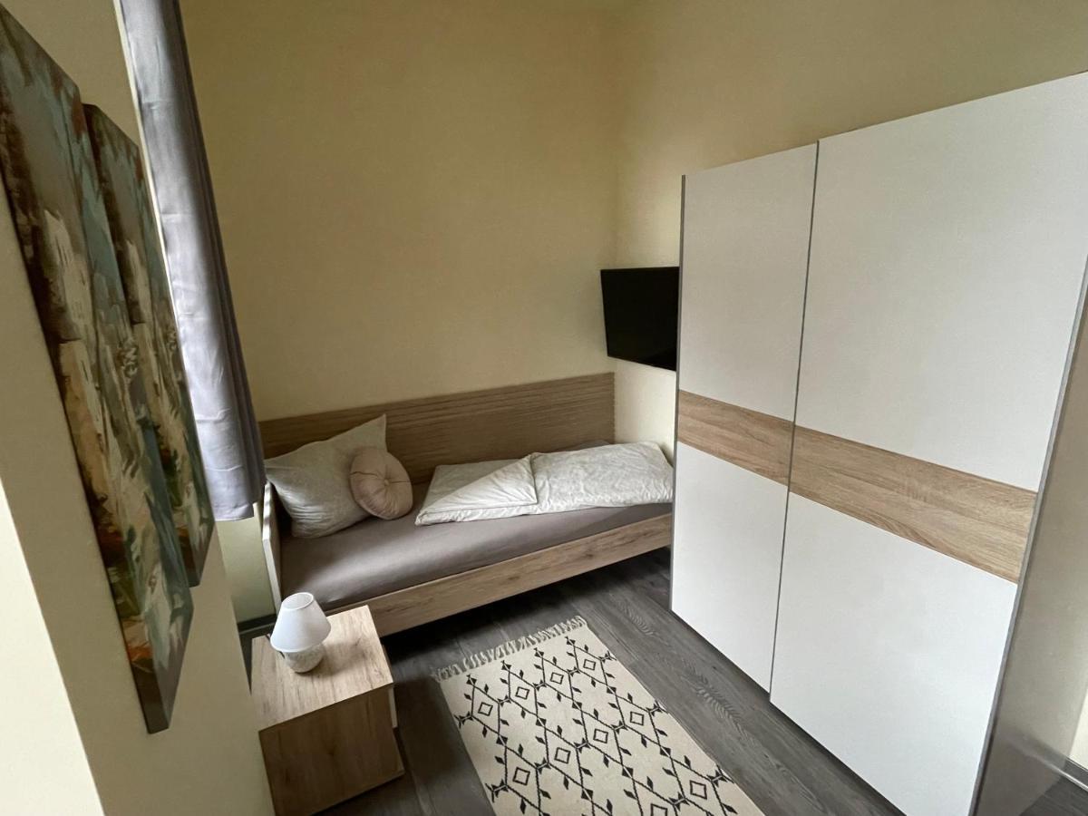 Elisabett Erfurt - Apartment Elisa - 4 Schlafzimmer Und 2 Baeder, Bis 6 Personen Esterno foto